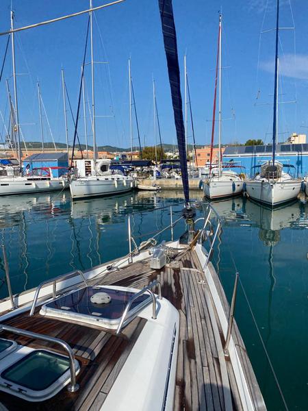 Book yachts online - sailboat - Beneteau 50-4 - Alboran Bikini Cabo Verde - rent