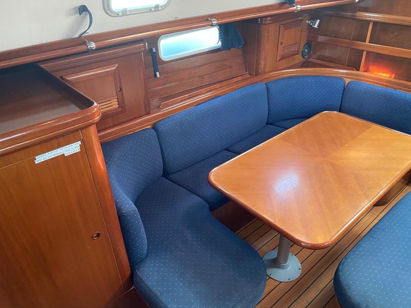 Book yachts online - sailboat - Beneteau 50-4 - Alboran Bikini Cabo Verde - rent