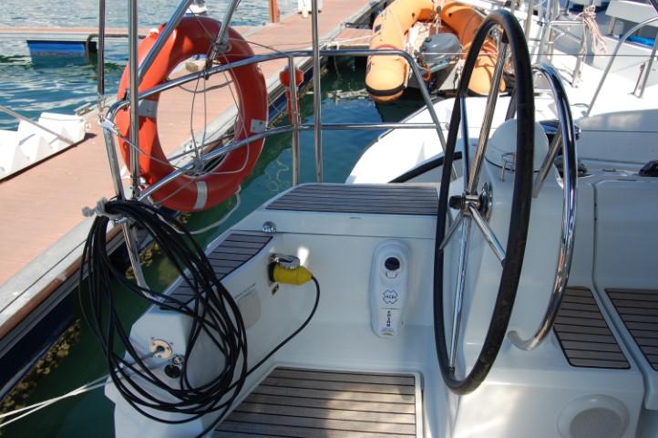 Book yachts online - sailboat - Sun Odyssey 519 - Alboran Champagne (Majorca) - rent
