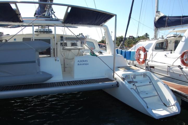 Book yachts online - catamaran - Voyage 440 - Alboran Mahanga (Radazul) - rent