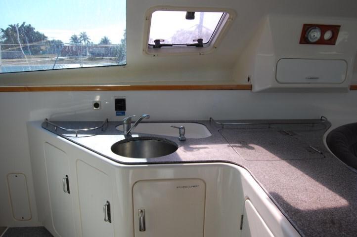 Book yachts online - catamaran - Voyage 440 - Alboran Mahanga (Radazul) - rent