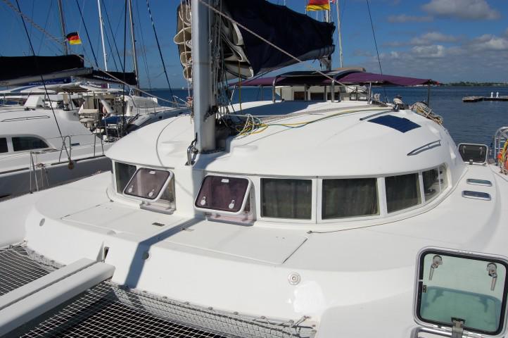 Book yachts online - catamaran - Lagoon 410 - Sofia Cuba - rent