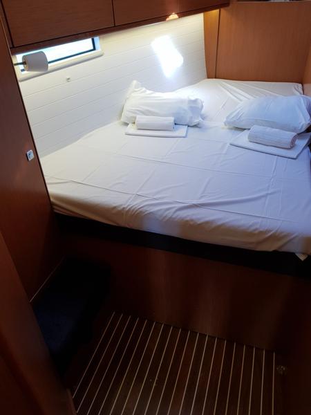 Book yachts online - sailboat - Bavaria Cruiser 51 - Kondor - rent
