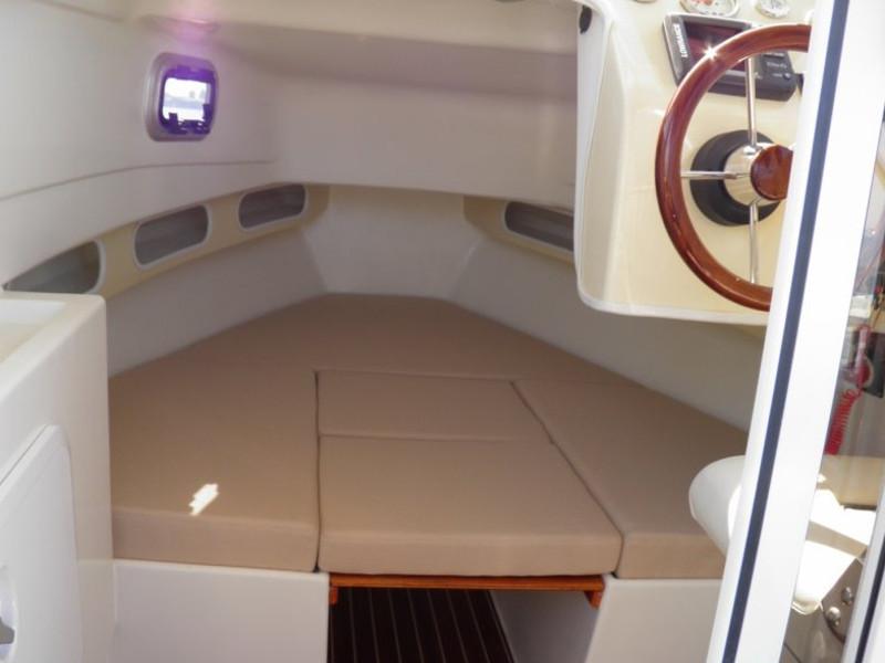Book yachts online - motorboat - Fortis 590C - Fortis 590C - rent