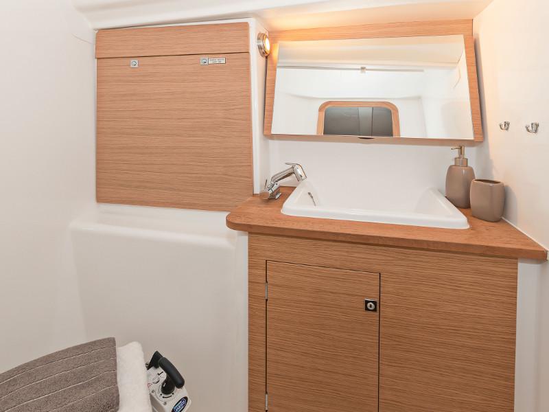 Book yachts online - sailboat - Dufour 382 Grand Large - PETAR PAN 2018 - rent