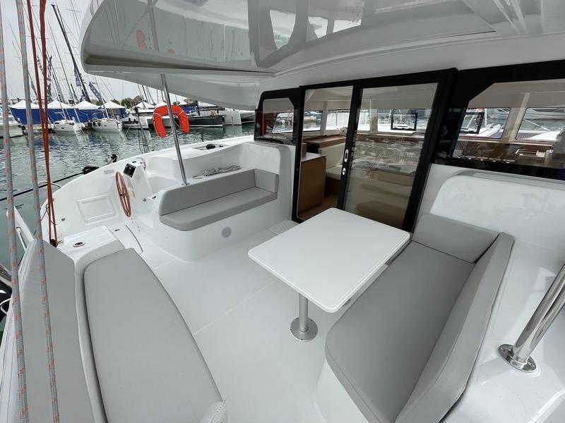 Book yachts online - catamaran - Excess 11 - Saona - rent