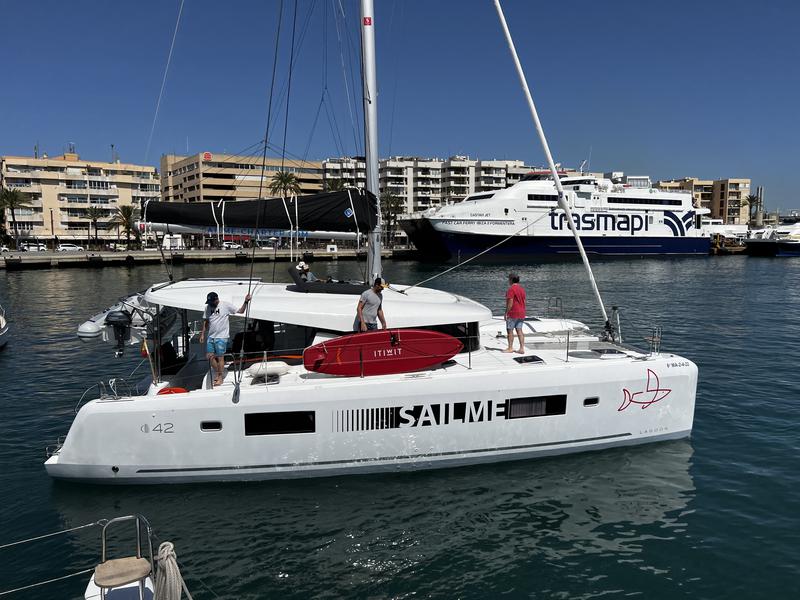 Book yachts online - catamaran - Lagoon 42 - Odessa - rent