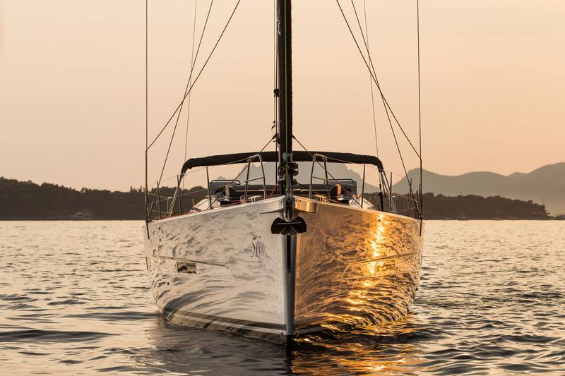 Book yachts online - sailboat - Dufour 56 Exclusive - INVICTUS - rent