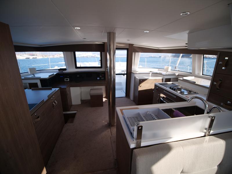 Book yachts online - catamaran - Bali 4.8 - EAGLE - rent