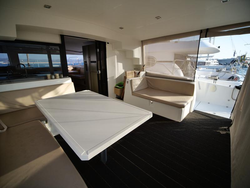Book yachts online - catamaran - Bali 4.5 - Cilia - rent
