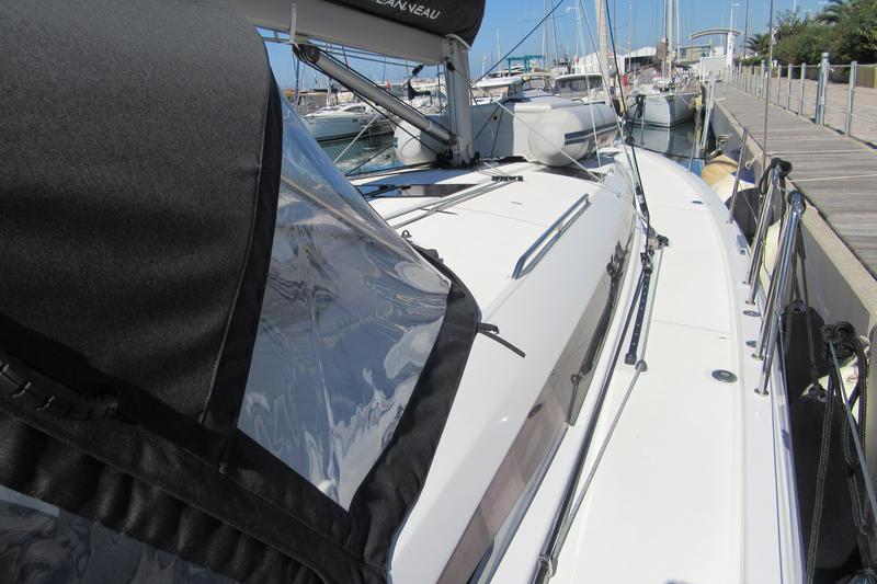 Book yachts online - sailboat - Sun Odyssey 440 - Matilda - rent