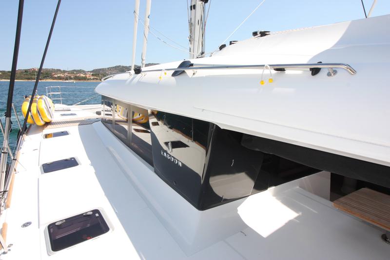 Book yachts online - catamaran - Lagoon 620 (10+3) - The Sun (GND)  (5 cab + 3 crew) (AC, WM, Generator, Inverter, Tender Lift) - rent