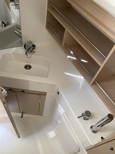 Book yachts online - sailboat - Oceanis 30.1 - Carina - rent