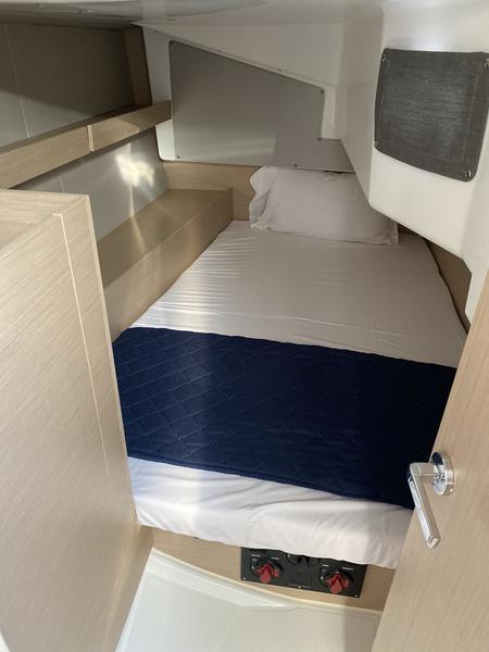 Book yachts online - sailboat - Oceanis 34.1 - Angelica - rent