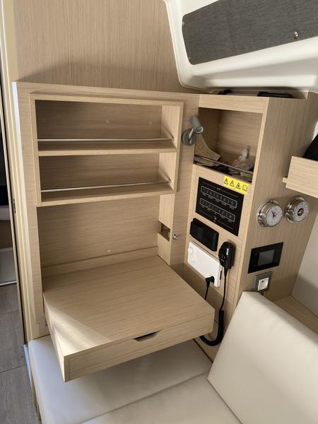 Book yachts online - sailboat - Oceanis 34.1 - Angelica - rent