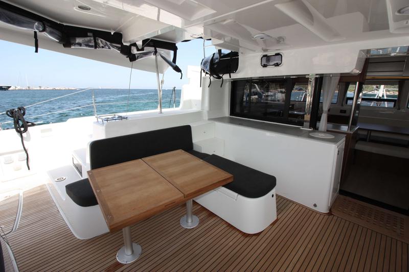 Book yachts online - catamaran - Lagoon 46 - Westerlund (GND) (A/C, WM, Generator, Inverter 12/220V) - rent