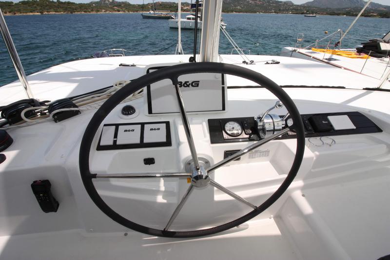 Book yachts online - catamaran - Lagoon 46 - Westerlund (GND) (A/C, WM, Generator, Inverter 12/220V) - rent