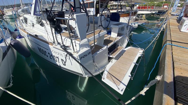 Book yachts online - sailboat - Oceanis 35.1 - Polis - rent