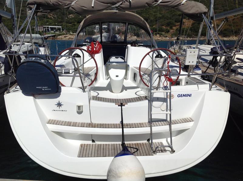 Book yachts online - sailboat - Sun Odyssey 42i - Gemini - rent