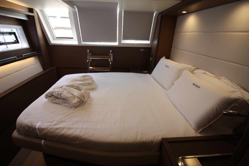 Book yachts online - catamaran - Lagoon 620 (10+3) - The Sun (PTP)  (5 cab + 3 crew) (AC, WM, Generator, Inverter, Tender Lift) - rent