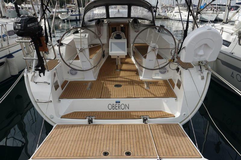 Book yachts online - sailboat - Bavaria Cruiser 41 - Oberon - rent