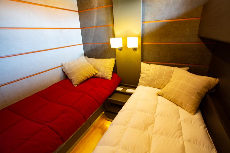 Book yachts online - motorboat - Leopard 23 - Maeva Star - rent