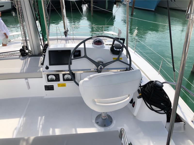 Book yachts online - catamaran - Bali 4.3 AQUA - AQUA - rent