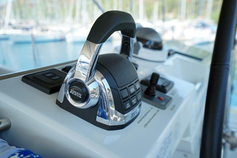 Book yachts online - sailboat - Jeanneau 64 - Freedom - rent