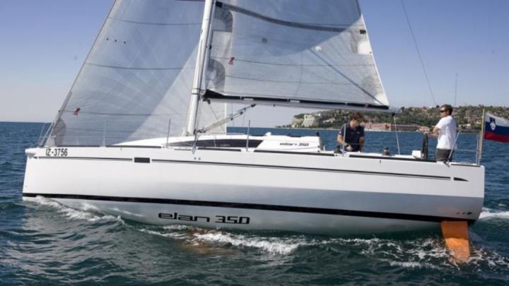 Book yachts online - sailboat - Elan 350 - Footlose - rent