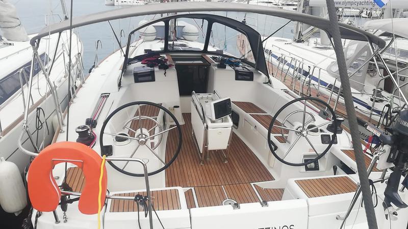 Book yachts online - sailboat - Sun Odyssey 439 - Captain Ginos - rent