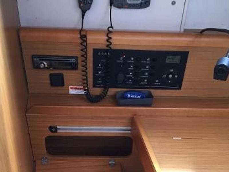 Book yachts online - sailboat - Sun Odyssey 36i - Nadejda - rent