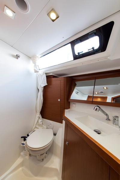 Book yachts online - sailboat - Oceanis 45 - Rafaela - rent