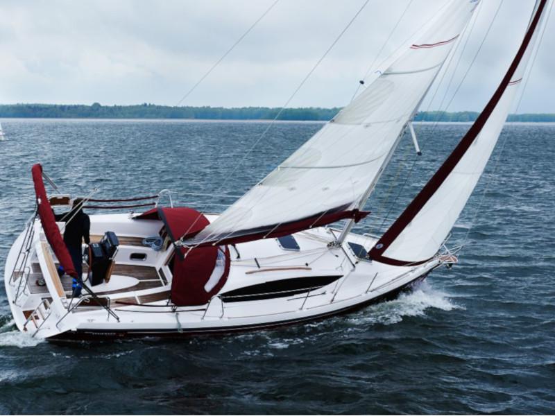 Book yachts online - sailboat - Maxus 33.1 RS Prestige - WIKTORIA - rent