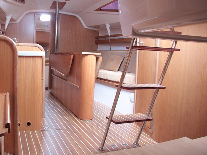 Book yachts online - sailboat - Maxus 28 Prestige + - MADAGASCAR - rent
