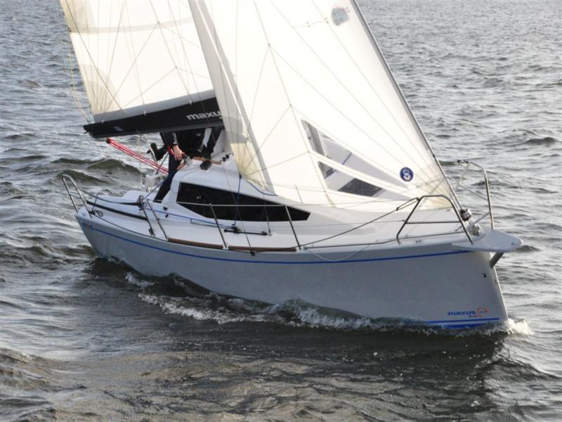 Book yachts online - sailboat - Maxus evo 24 Standard - MONSOON - rent