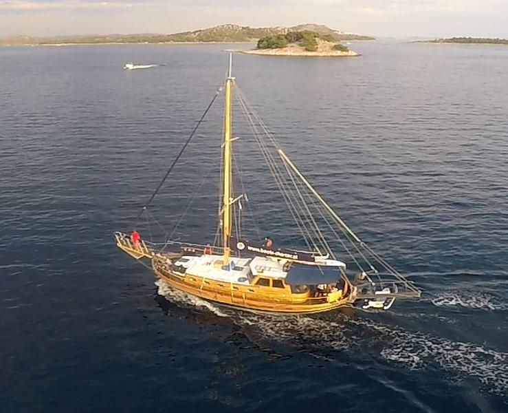 Book yachts online - other - Gulet - Larus - rent