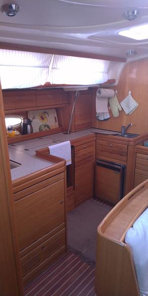 Book yachts online - sailboat - Bavaria 46 Cruiser - ALYA - rent