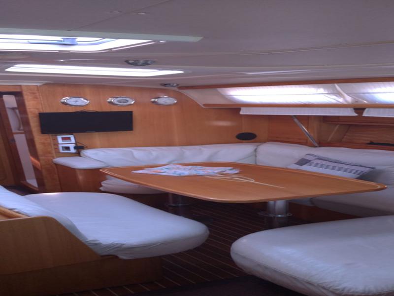 Book yachts online - sailboat - Bavaria 46 Cruiser - ALYA - rent