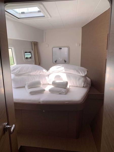 Book yachts online - catamaran - Lagoon 42 - La Colombe ( Friday to Friday ) - rent