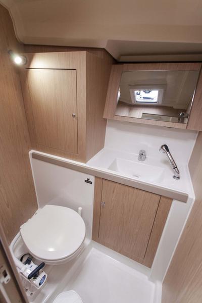 Book yachts online - sailboat - Oceanis 41.1 - Free - rent