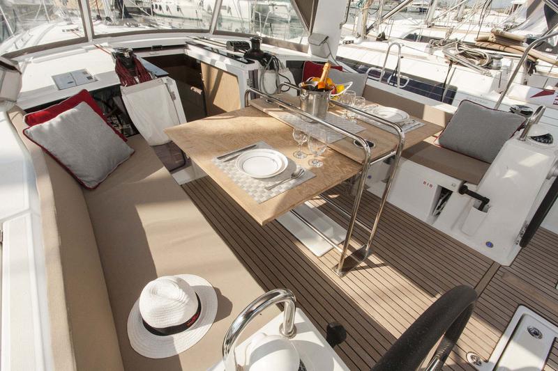 Book yachts online - sailboat - Oceanis 41.1 - Foreigner - rent