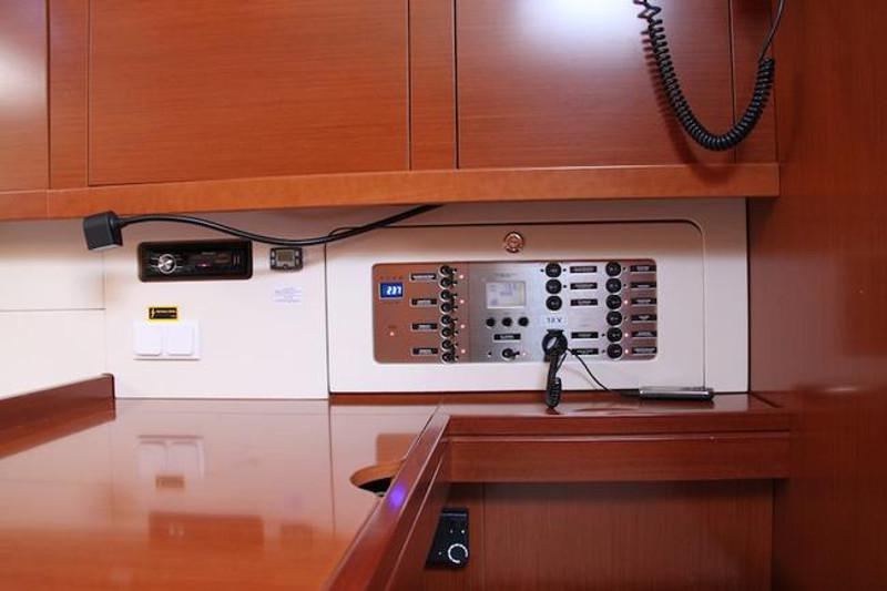 Book yachts online - sailboat - Oceanis 50 Gran Family - Agata - rent