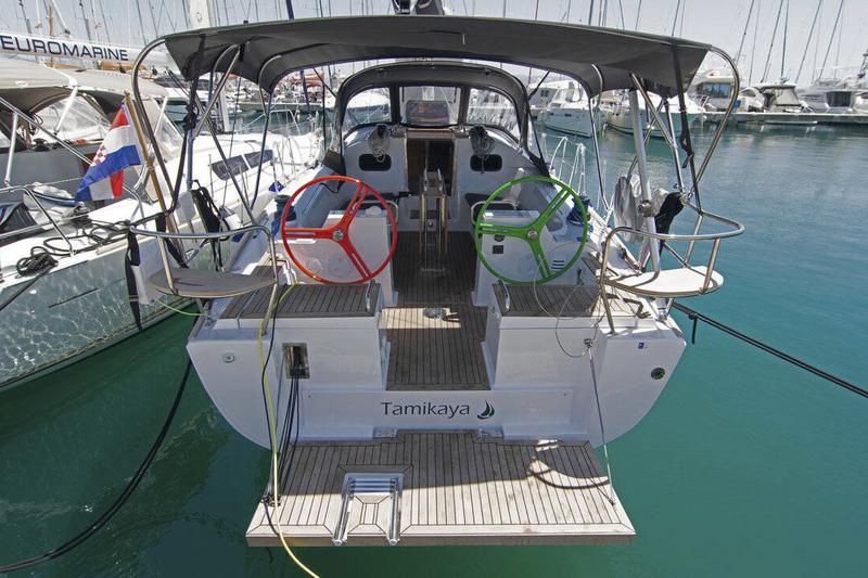 Book yachts online - sailboat - Elan 40.1 - TAMIKAYA - rent