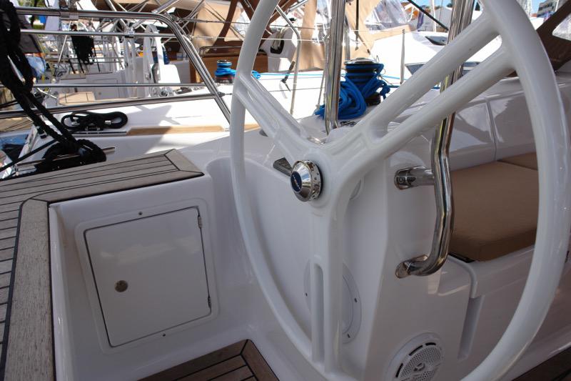 Book yachts online - sailboat - Elan 45 Impression - HEIDI - rent