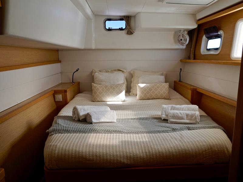 Book yachts online - catamaran - Lagoon 450 Sport - Ocean Dreams - rent