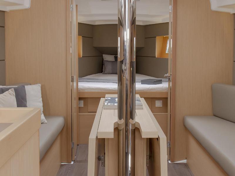 Book yachts online - sailboat - Oceanis 35.1 - BALI II  - rent