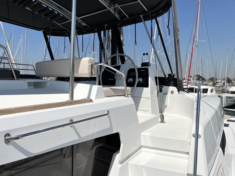 Book yachts online - catamaran - Bali 4.8 - Holiday - rent