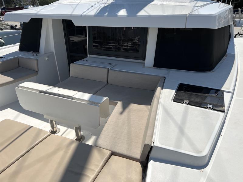 Book yachts online - catamaran - Bali 4.6 (5+1 cab) - Freedom - rent