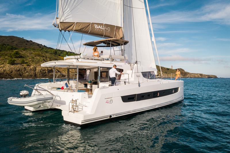 Book yachts online - catamaran - Bali 4.6 (5+2 cab) - Chillout - rent