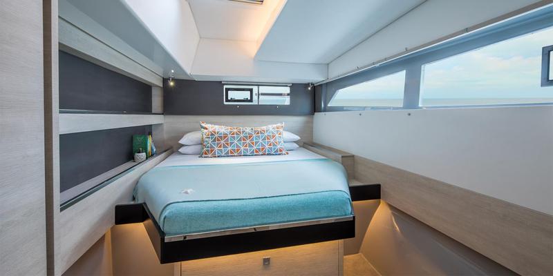 Book yachts online - catamaran - Moorings 5000 - Moorings 5000 (2020) - rent